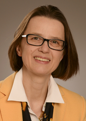 Die Direktorin der FHR, Dr. Dylla-Krebs