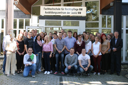 Gruppenfoto der neuen Studierenden Gruppenfoto der neuen Studierenden