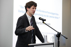 Dr. Martin Kessen Dr. Martin Kessen