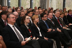 Publikum des vergangenen Symposiums Publikum des vergangenen Symposiums